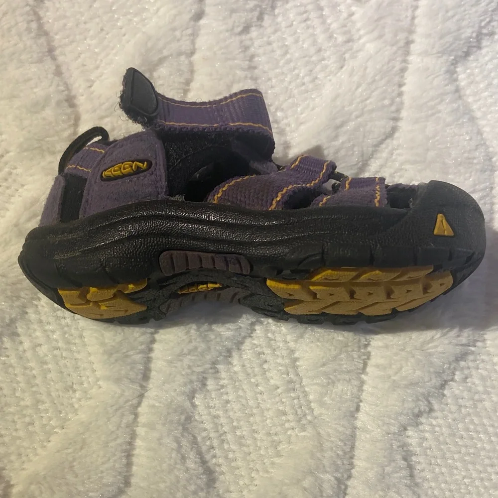 Keen durable sandals